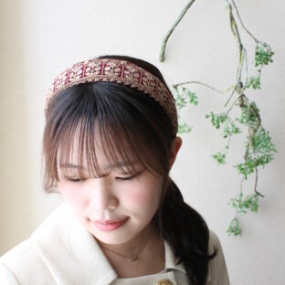 ボルドーインド刺繍カチューシャ【Bagus Sparkle ザリ刺繍】